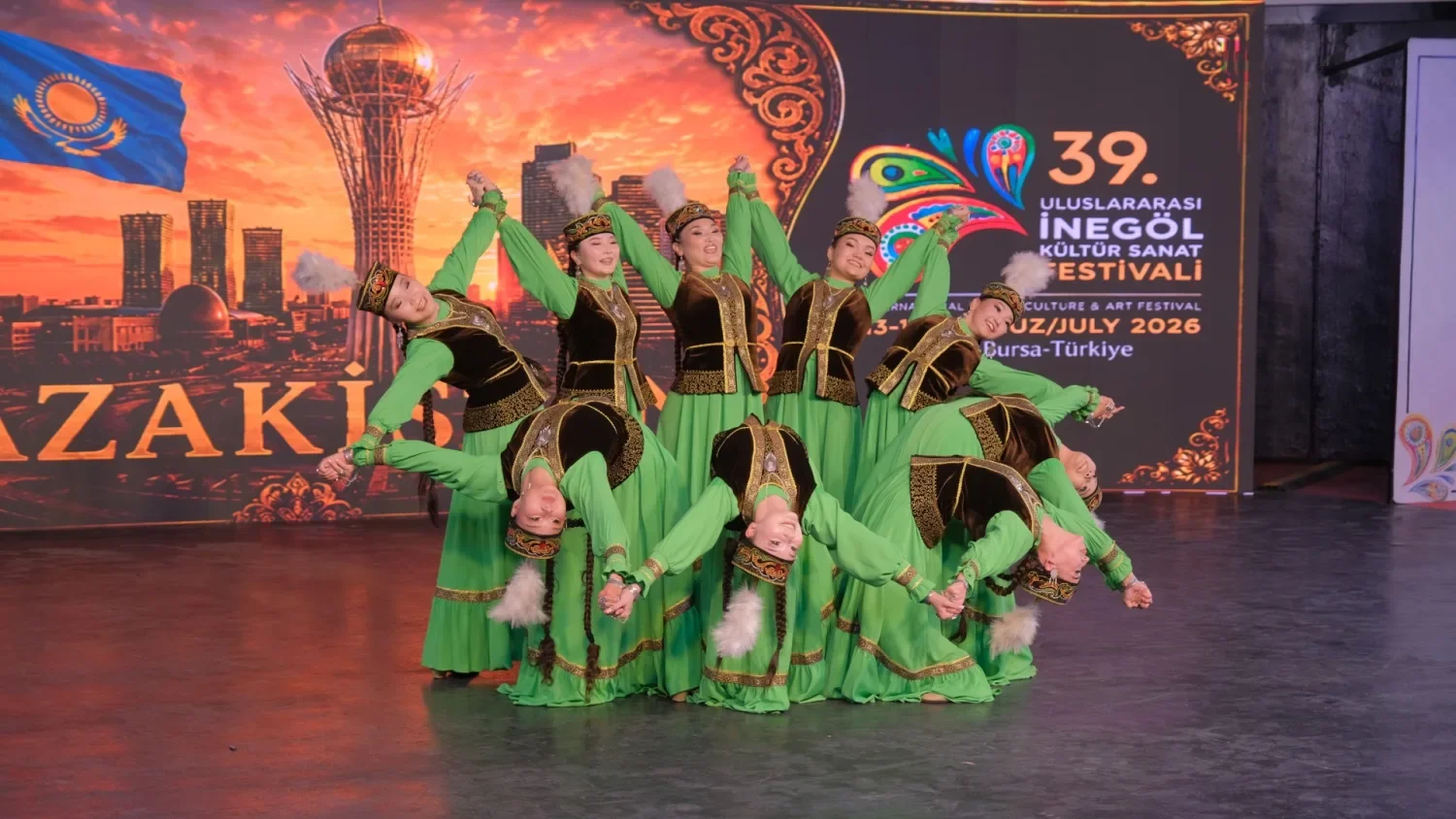 Festivalde Beşinci Geceye Grup İmera Damga Vurdu Festivalde Beşinci Geceye Grup İmera Damga Vurdu