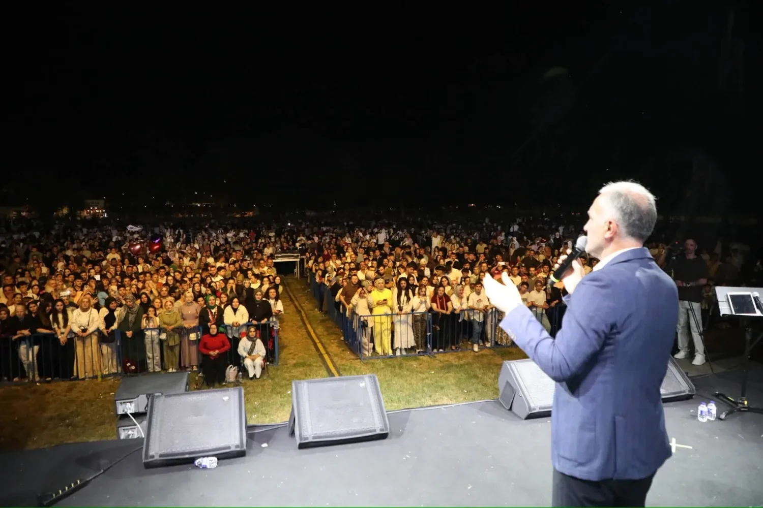 Festivalde Beşinci Geceye Grup İmera Damga Vurdu Festivalde Beşinci Geceye Grup İmera Damga Vurdu