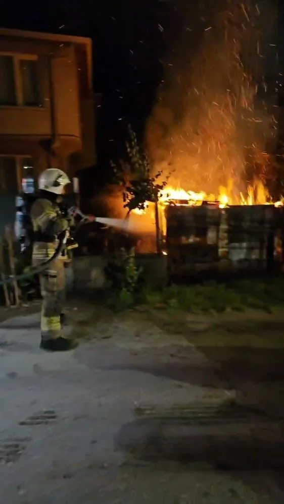 İnegöl'de gece yarısı yangın sonrası acı bilanço!
