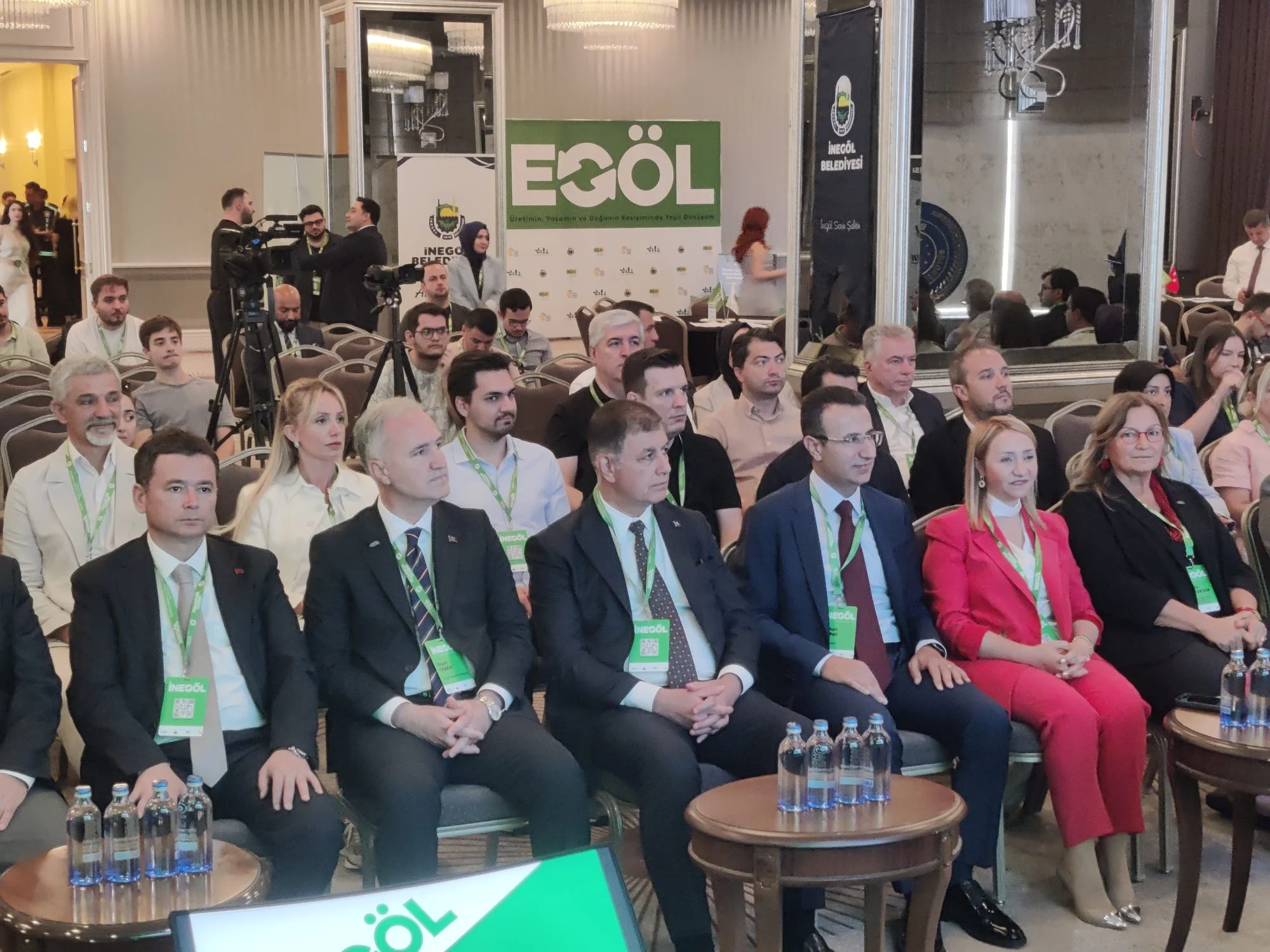 İzmir Büyükşehir Belediye Başkanı İnegöl'de