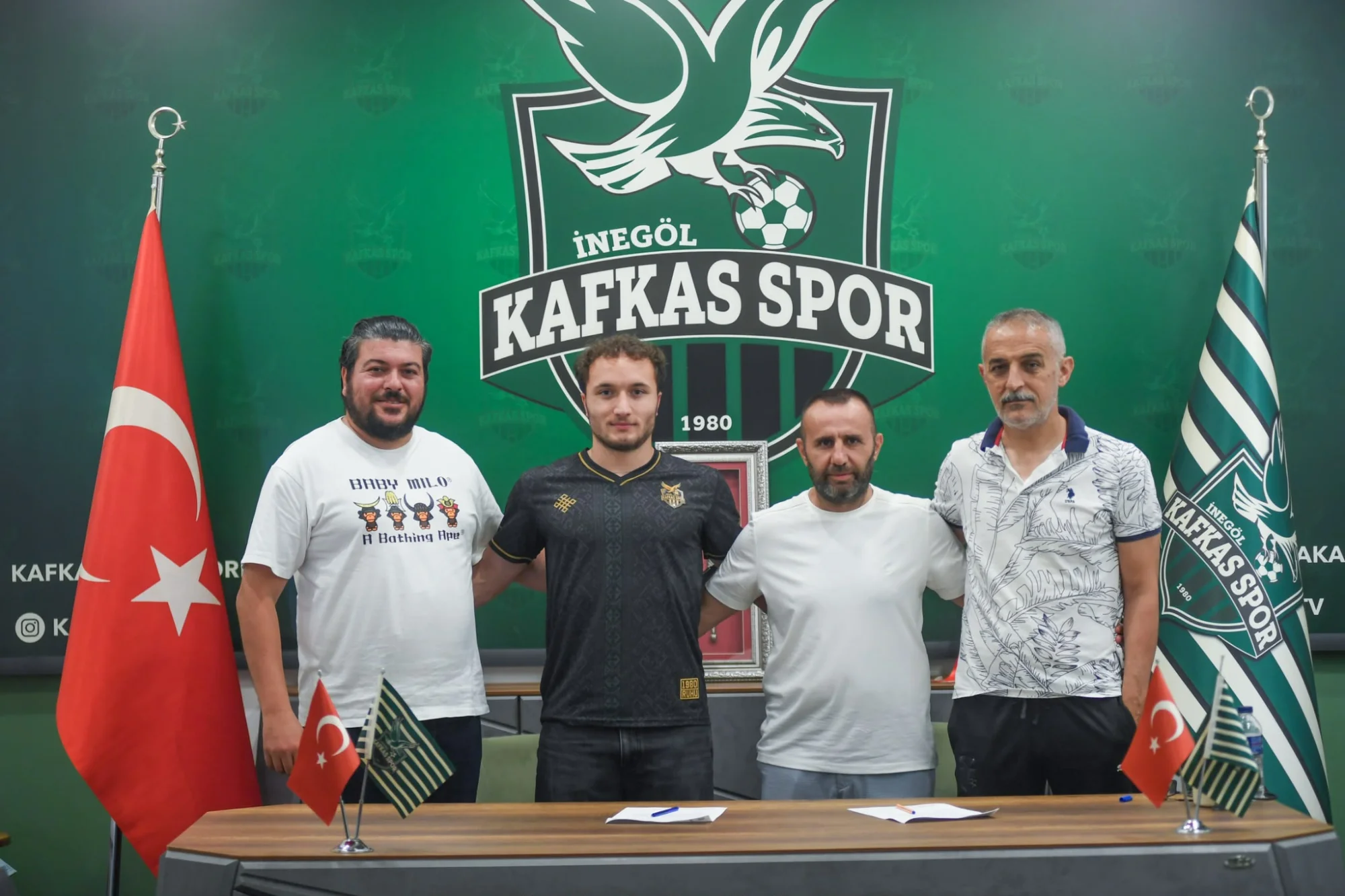 Bülent Eren: "Arda Akdeniz'in Dönüşü Bizim İçin Büyük Değer" Bülent Eren: "Arda Akdeniz'in Dönüşü Bizim İçin Büyük Değer"