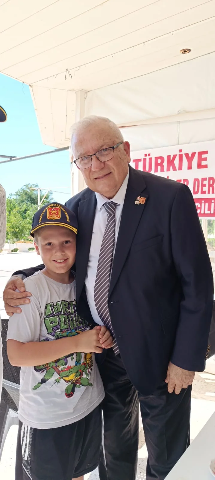 Özcan Pehlivanoğlu: Türkiye’deki krizlerin merkezinde insan kalitesi var