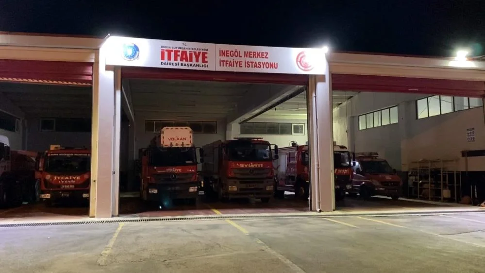İnegöl'de aracında görür görmez soluğu itfaiyede aldı!