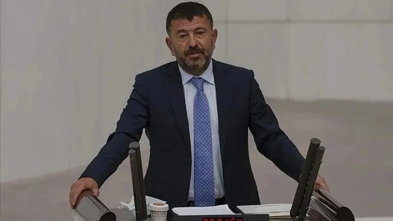 Veli Ağbaba’nın abisi Hür Ağbaba neden gözaltına alındı?