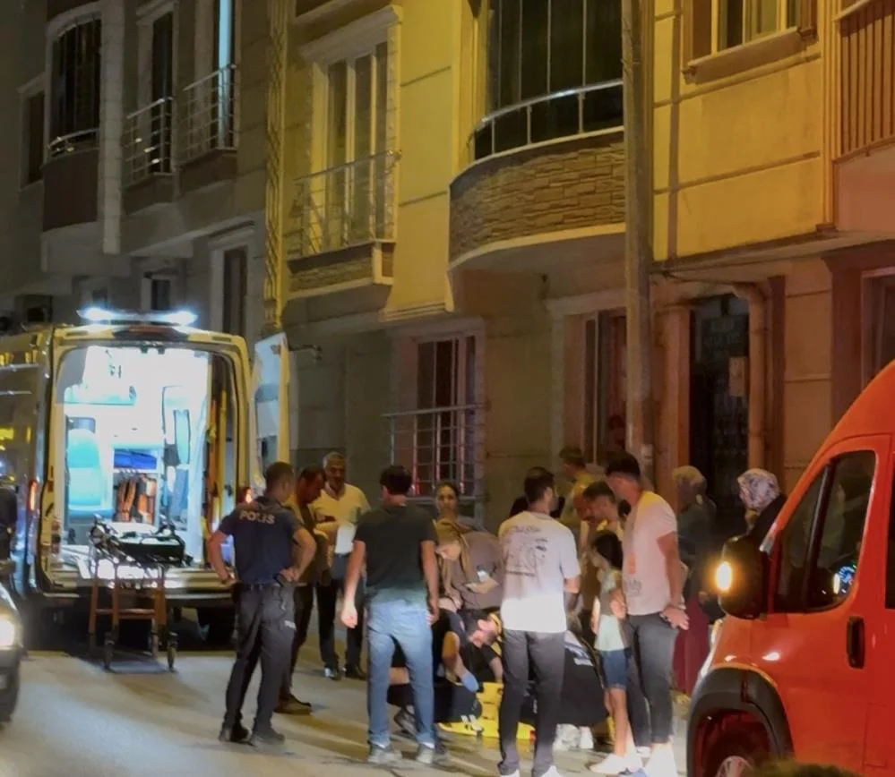 Yürekleri ağza getiren kaza! Küçük çocuk hastaneye kaldırıldı