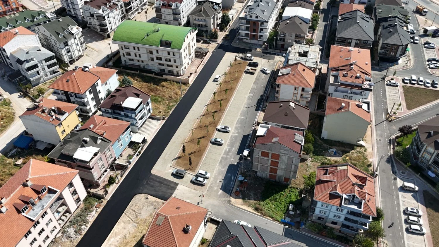 İnegöl Yeni Mahalle’ye 64 Araçlık Ücretsiz Otopark