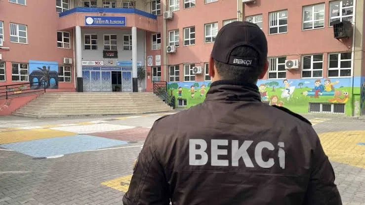 Okullarda 30 bin bahçe görevlisi ne iş yapacak, başvurular nasıl olacak?