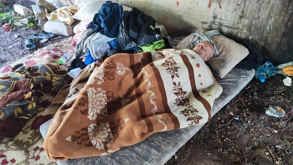 Teksas'ta değil Türkiye'de! Evden çıkarıldı köprü altındaki yaşam mücadelesini kaybetti