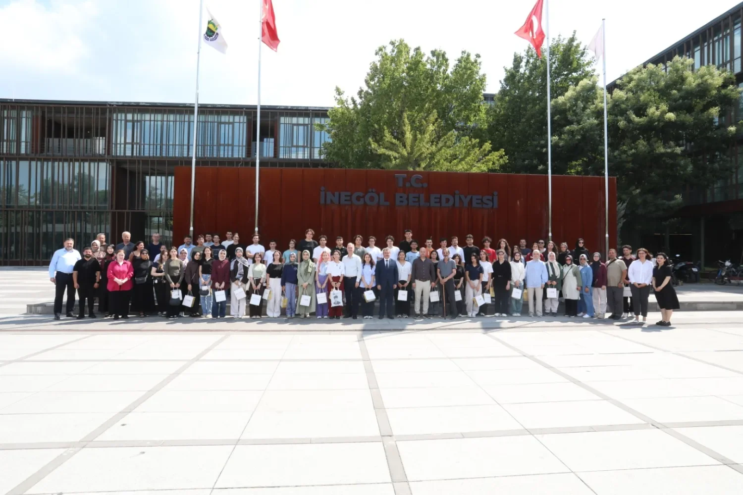 YKS'de İlk 30 Bine Giren İnegöllü 57 Öğrenci Buluştu