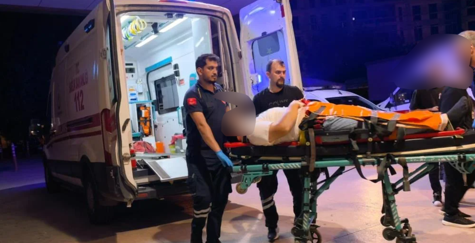 İnegöl'de feci kaza! Sürücü ağır yaralandı İnegöl'de feci kaza! Sürücü ağır yaralandı