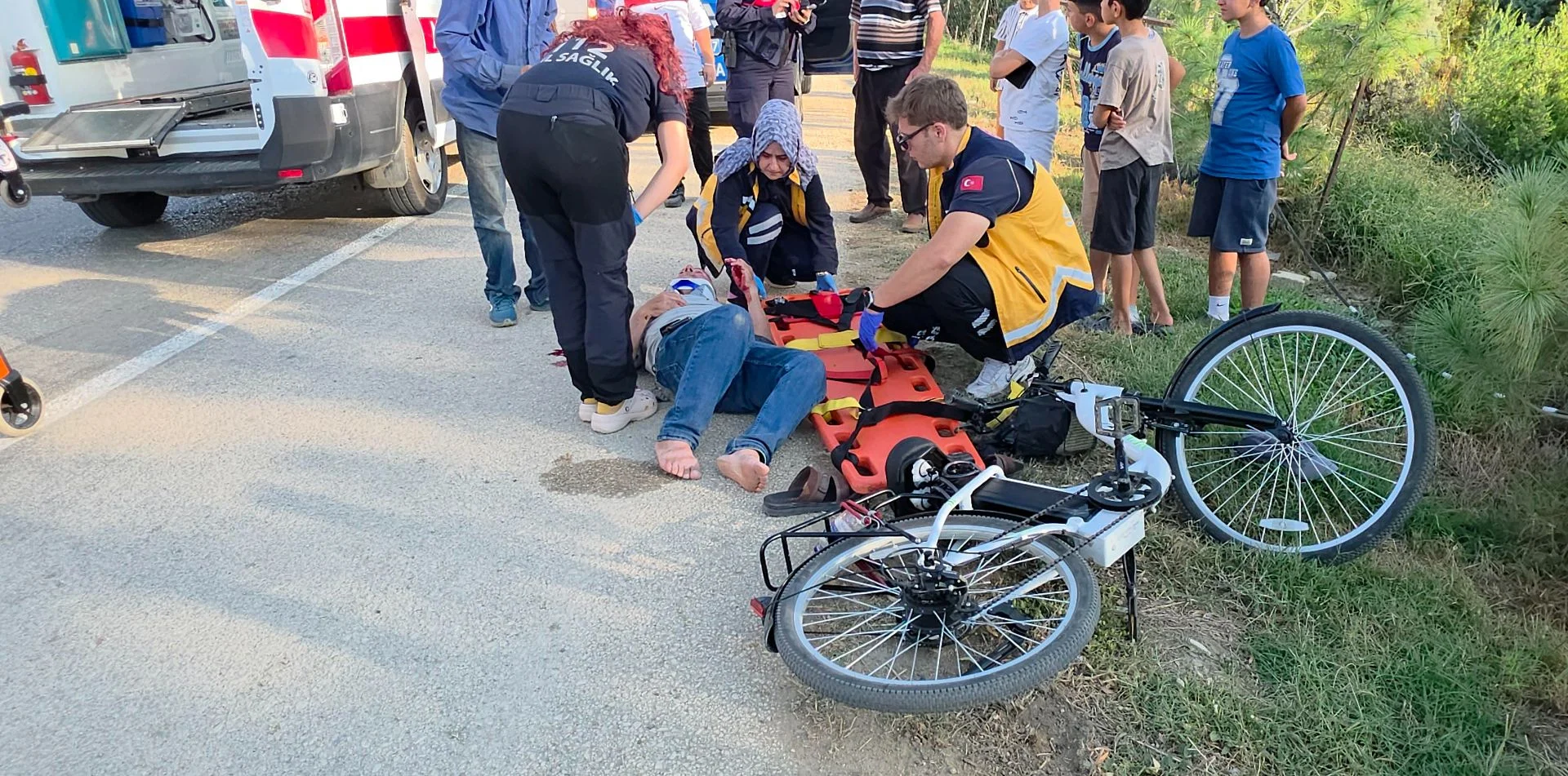 İnegöl'de yaşlı adam kanlar içinde kaldı