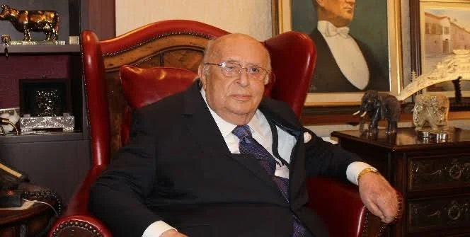 Süleyman Demirel'in Gerçek Adı Nedir? İşte Az Bilinen İsim Hikâyesi