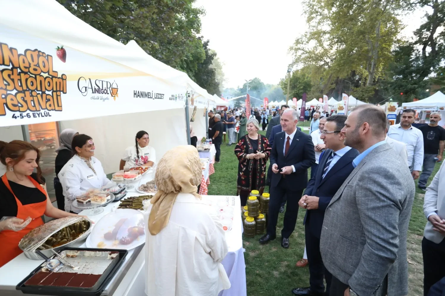 İnegöl’de Damak Çatlatan Festival! 200’ü Aşkın Lezzet Var