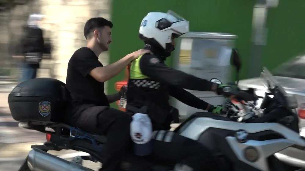 Kimliğini unutan genç için polis seferber oldu!