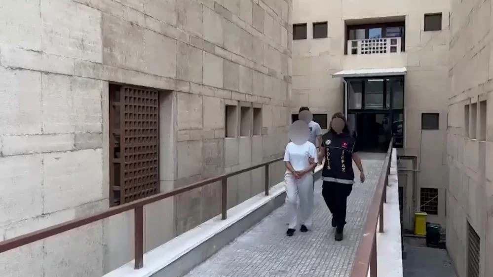 Sürekli kaçıyorlardı, polis bu kılığa girerek yakaladı!