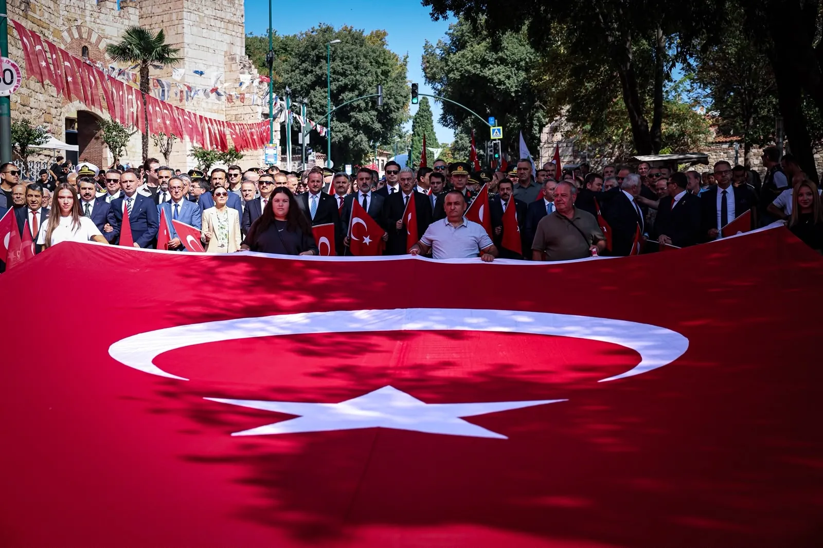 Bursa’nın Kurtuluşunun 104. Yılı Coşkuyla Kutlandı