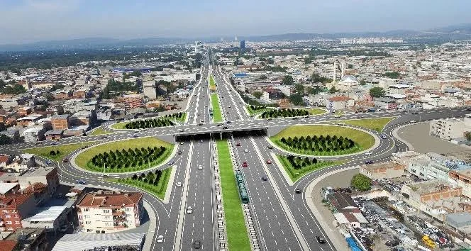 Bu Yolu Kullanacaklar Dikkat! O Şerit Kapatıldı
