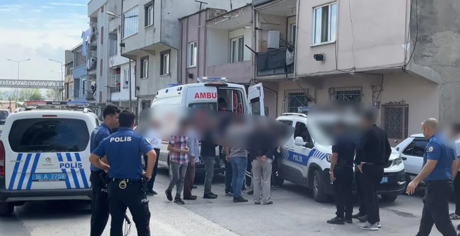 Polis zoruyla hastaneye yatırıldı! Polis zoruyla hastaneye yatırıldı!