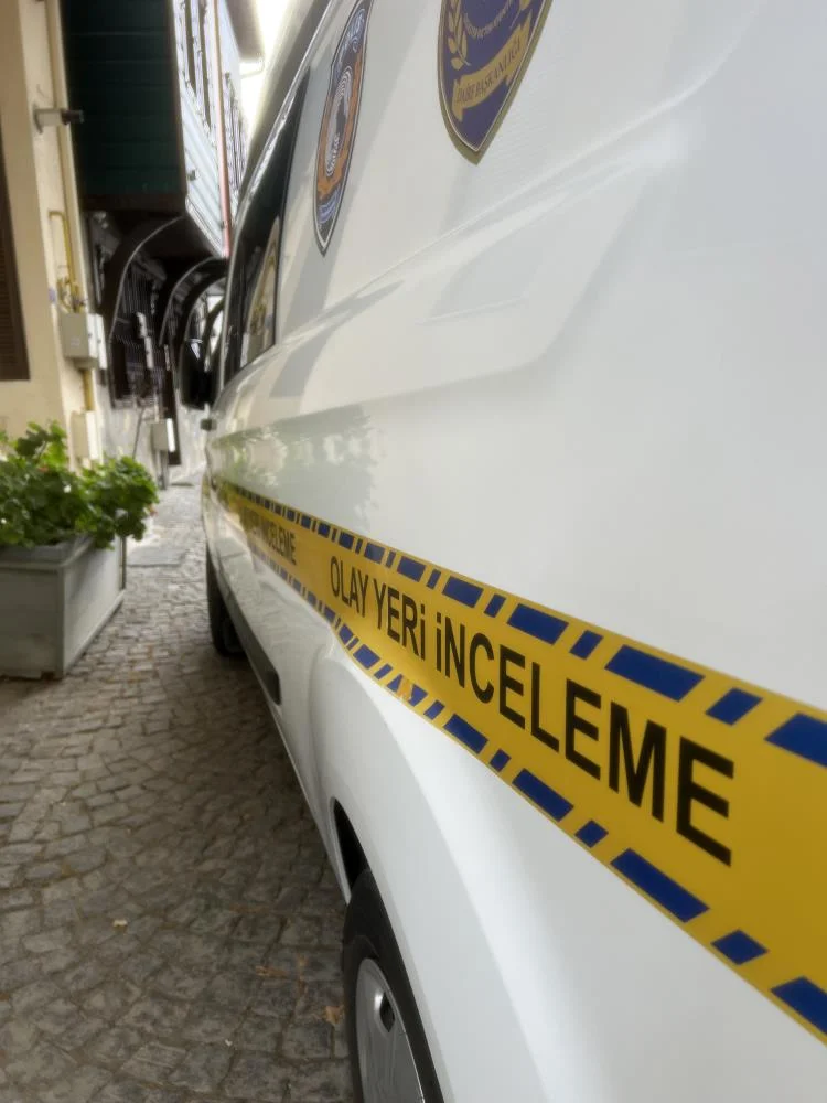 Kolunu makineye kaptıran işçi acı içinde kaldı!