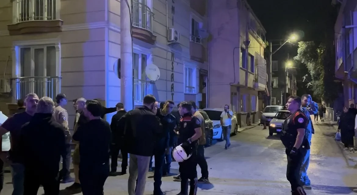 Bursa Osmangazi'de parkta silahlı kavga: 3 yaralı