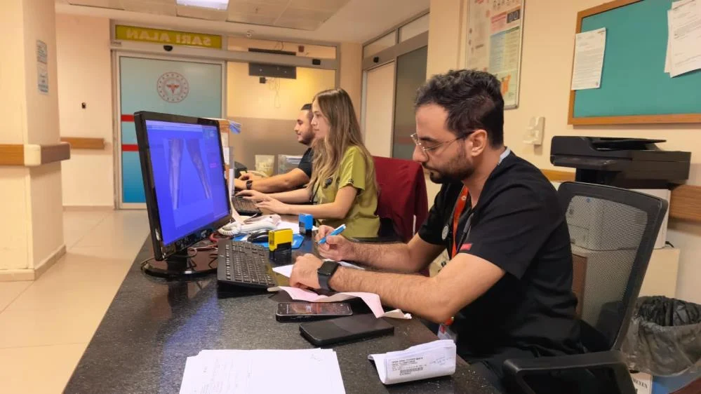 İnegöl’de doğdukları hastaneye doktor olarak geri döndüler İnegöl’de doğdukları hastaneye doktor olarak geri döndüler