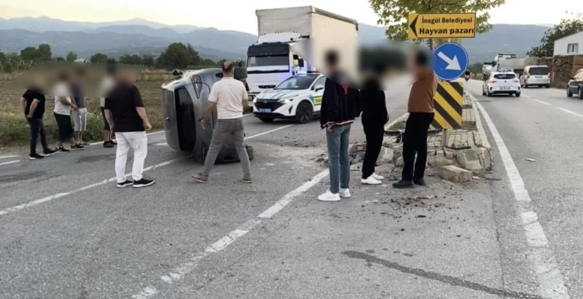 İnegöl’de korkutan kaza! O anlar kameraya yansıdı