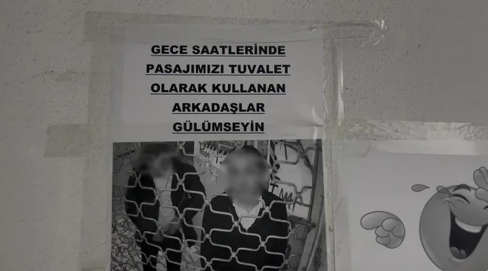 Bursa'da tuvaletini yapanların fotoğrafını tek tek duvara astı Bursa'da tuvaletini yapanların fotoğrafını tek tek duvara astı