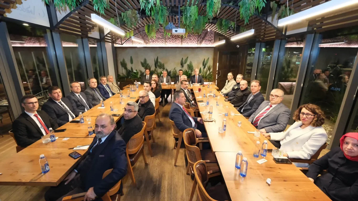 İnegöl’de dikkat çeken toplantı! Gündem ortak çalışma