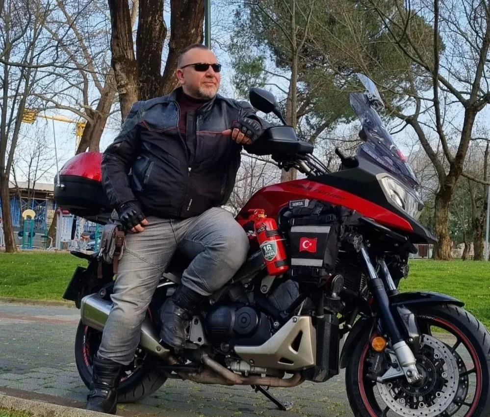 Kahreden kazada baba hayatını kaybetti, oğlu ağır yaralandı