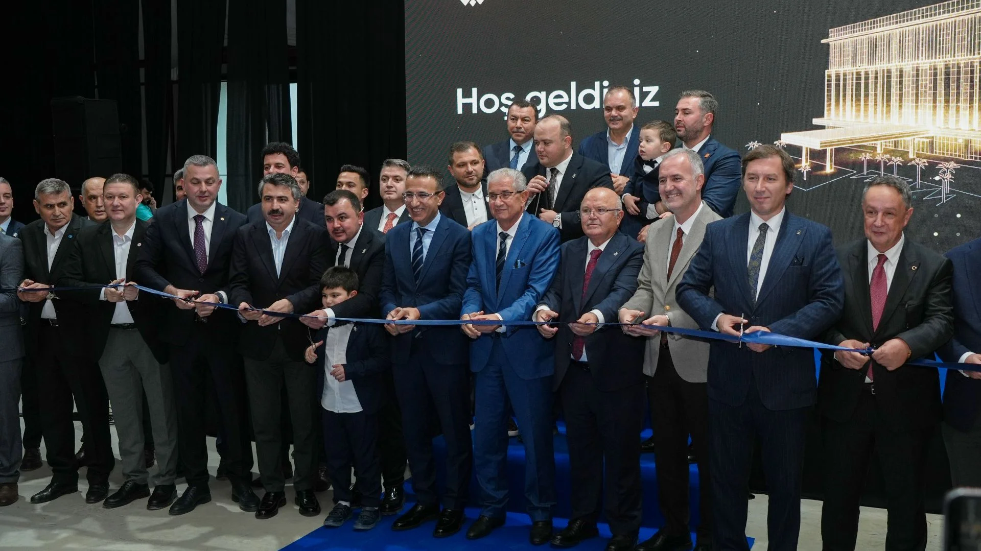 Weltew Grup’un 72 Ülkedeki Operasyonlarını Yöneteceği Yeni Genel Merkezi Açıldı Weltew Grup’un 72 Ülkedeki Operasyonlarını Yöneteceği Yeni Genel Merkezi Açıldı