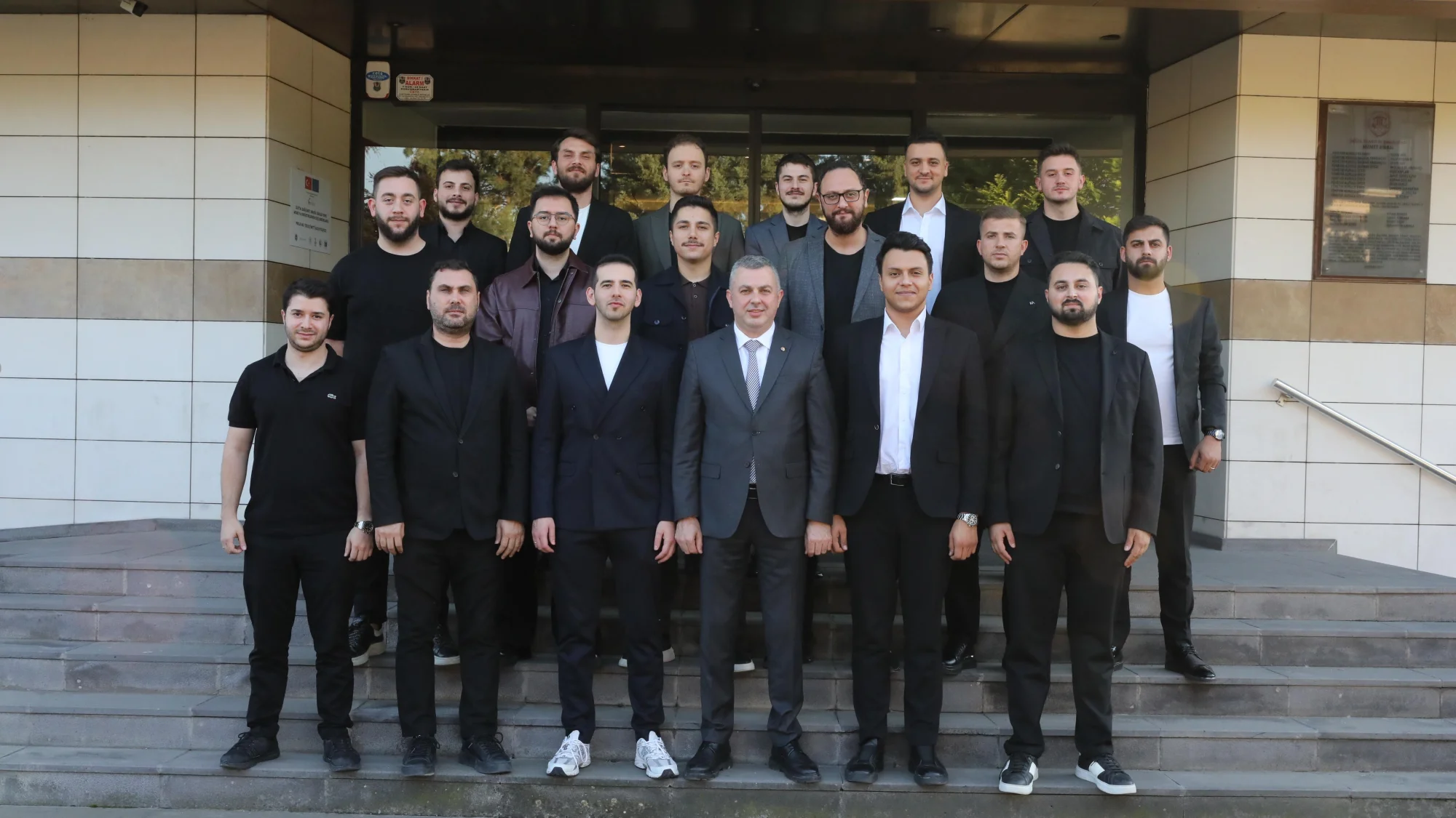 İnegöl’de Gençlerden Yeni Bir Vizyon: YES Çalışmalarına Başladı!