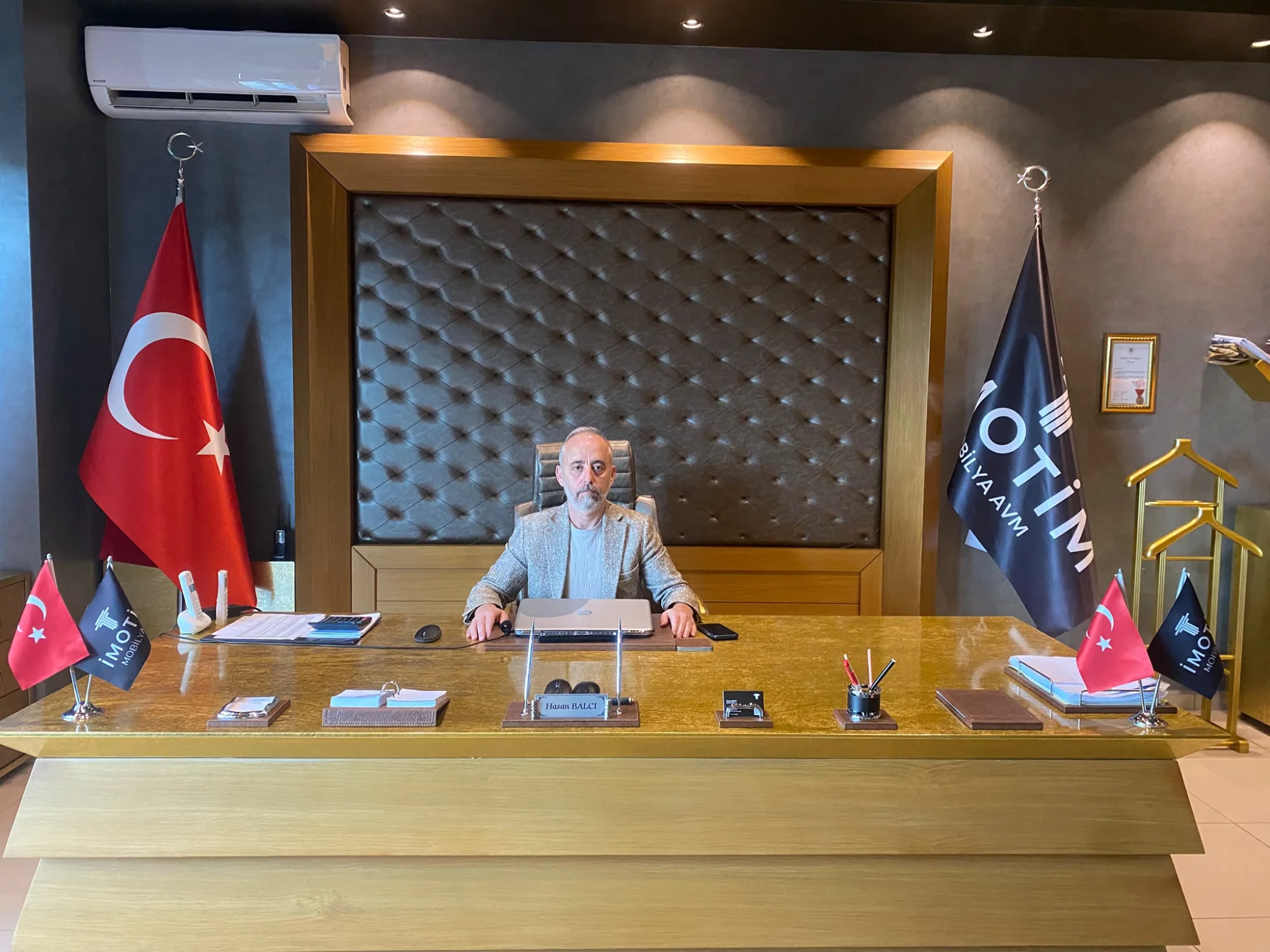 İMOTİM Mobilya AVM'den Esnafa Müjde! Kiralarda İndirim Kararı İMOTİM Mobilya AVM'den Esnafa Müjde! Kiralarda İndirim Kararı