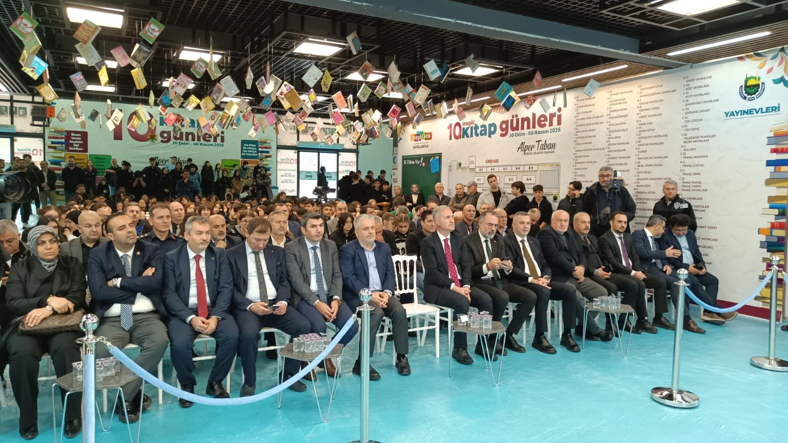 10. İnegöl Kitap Fuarı Kapılarını Açtı! 10 Gün Boyunca Sürecek